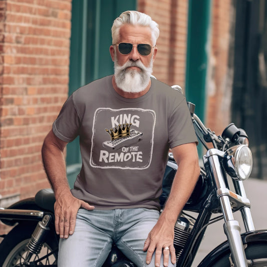 King Of The Remote Funny Dad T-Shirt For TV Lovers
